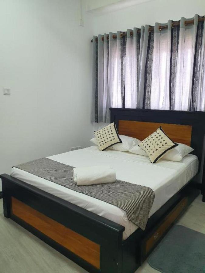 Bed and Breakfast Nap Station à Kandy Extérieur photo